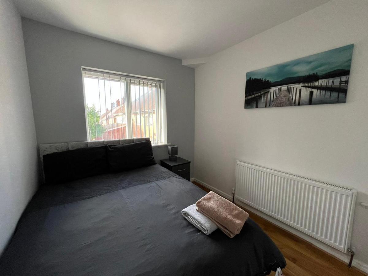 Cosy Home Near Nec, Bhx Bullring & Solihull Birmingham Luaran gambar