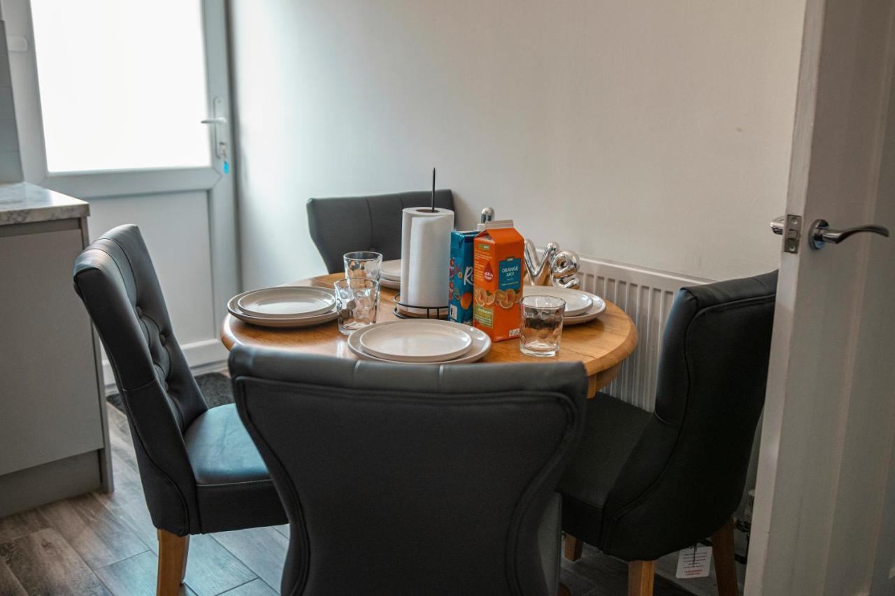 Cosy Home Near Nec, Bhx Bullring & Solihull Birmingham Luaran gambar